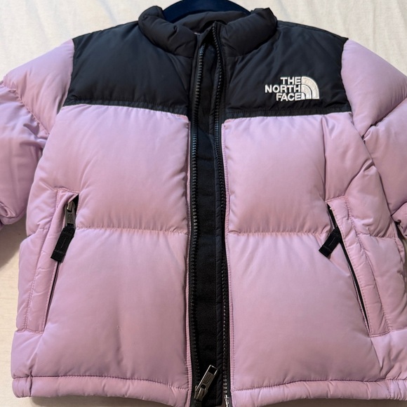 The North Face Kids Puffer Jacket - Lavender and Black - Picture 2 of 9